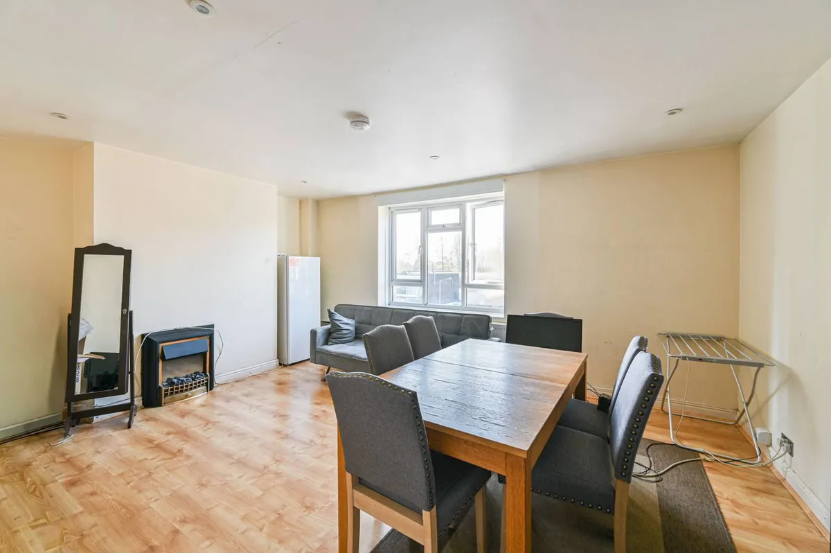 4 bed flat to rent