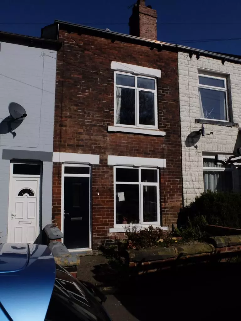 3 bedroom terraced house to rent